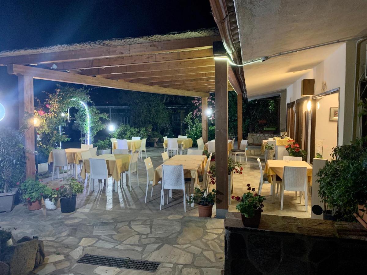 Residence Juniperus Costa Smeralda ภายนอก รูปภาพ